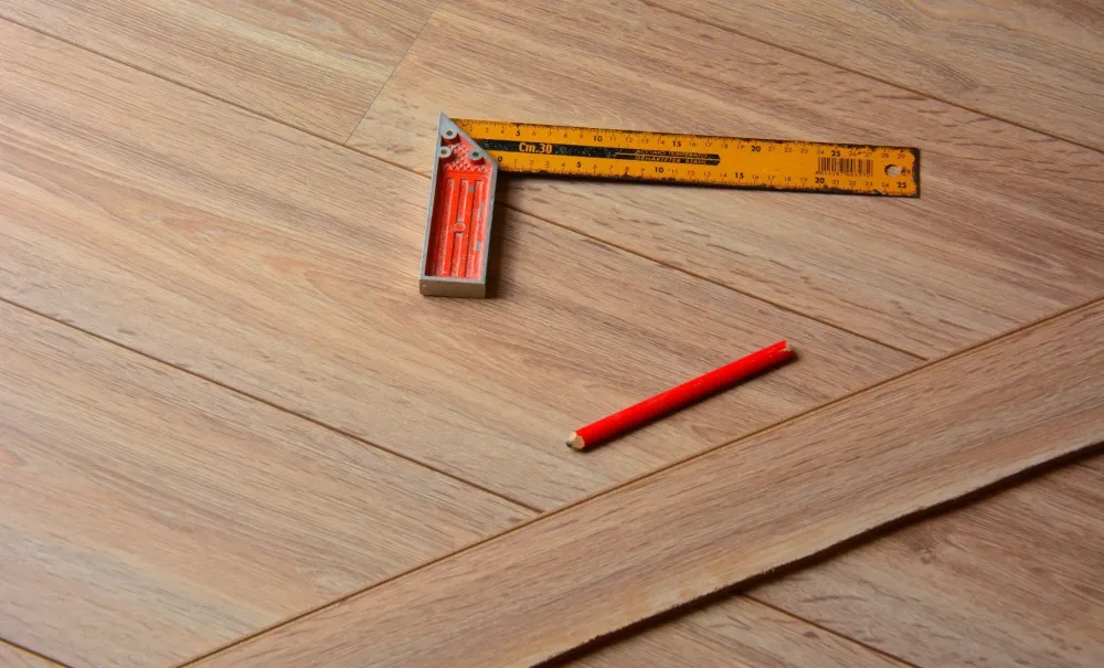 Pose de parquet près de Malestroit